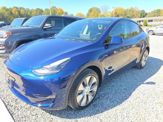 TESLA MODEL Y 2023 7SAYGDED8PF944404 image